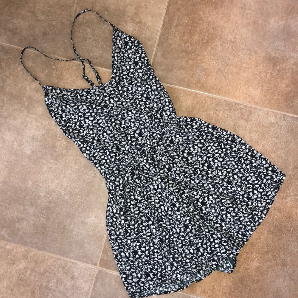 NWT Hollister - Romper